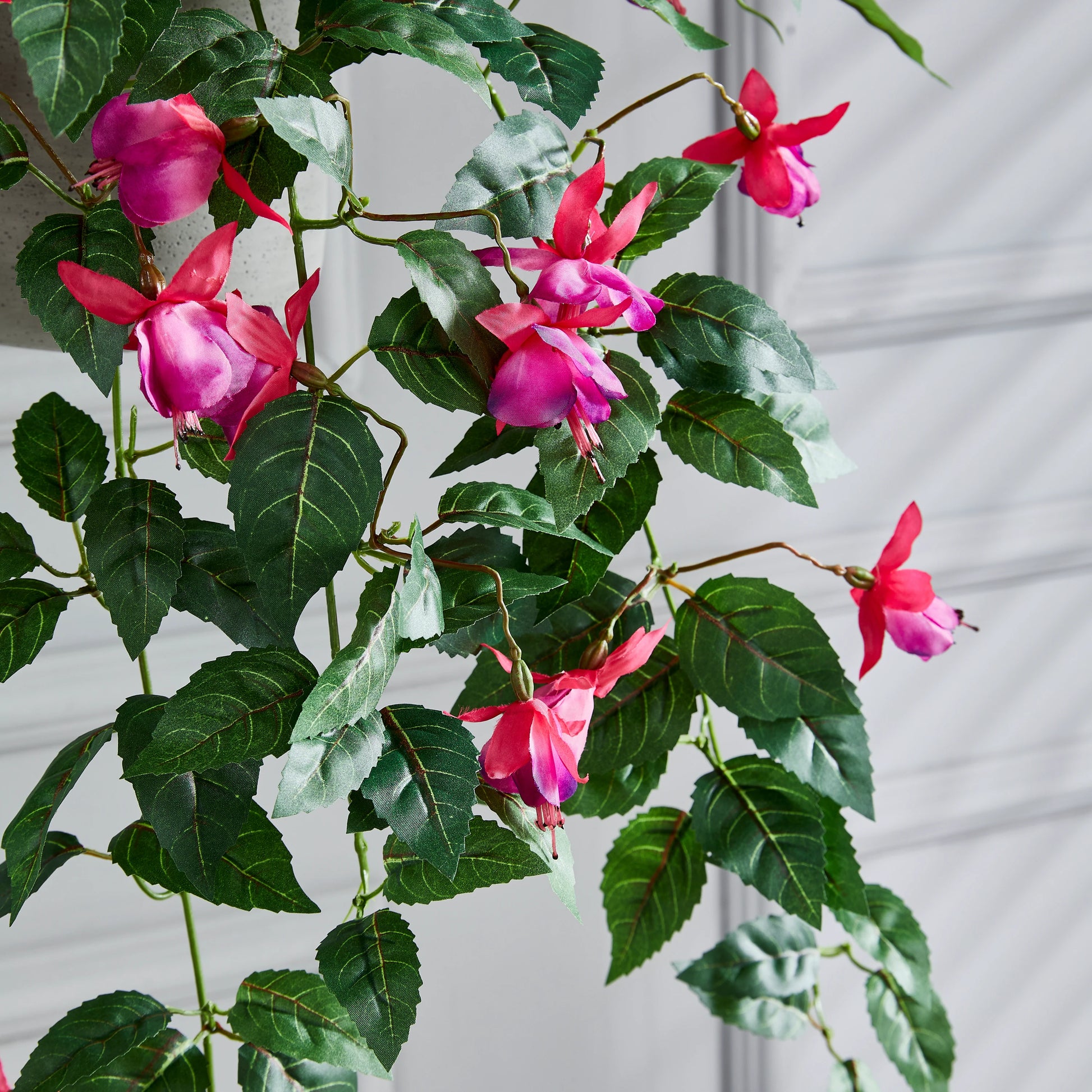 Künstlicher Hänge-Fuchsie - Ignatia, 80 cm, Kunstpflanze von aplanta, Steckpflanze, in Grün, für drinnen
